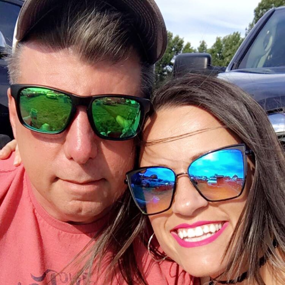 Meet your Posher, Joei